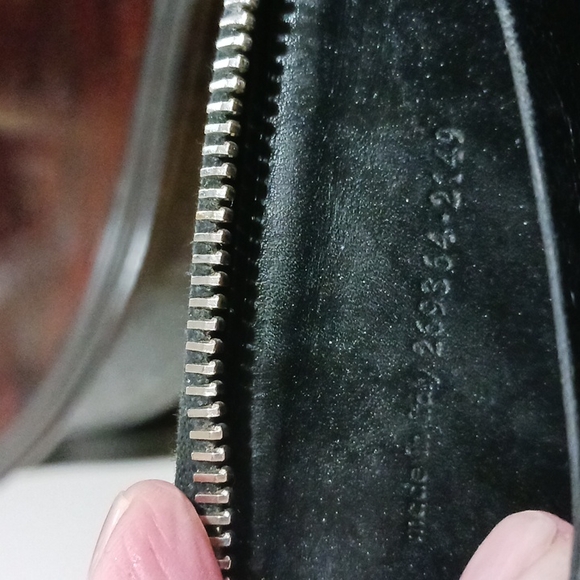 Gucci coin purse - Picture 2 of 5